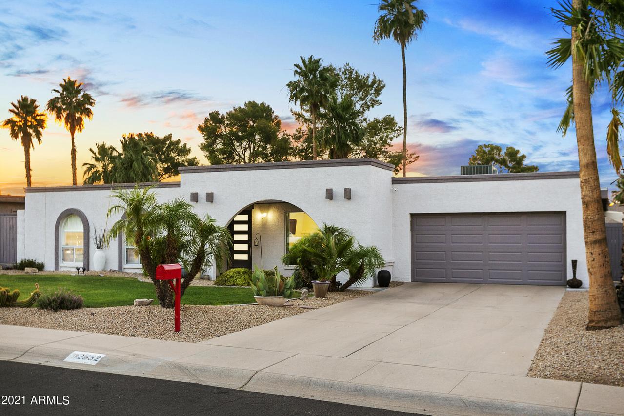2532 E Desert Cove Ave., Phoenix, AZ 85028