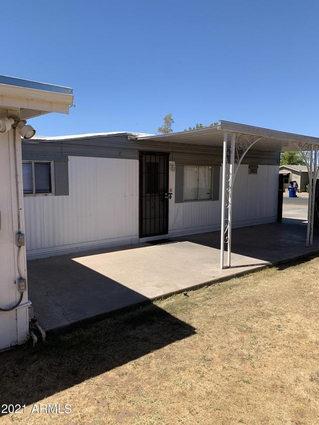 2229 N Summer St., Mesa, AZ 85203