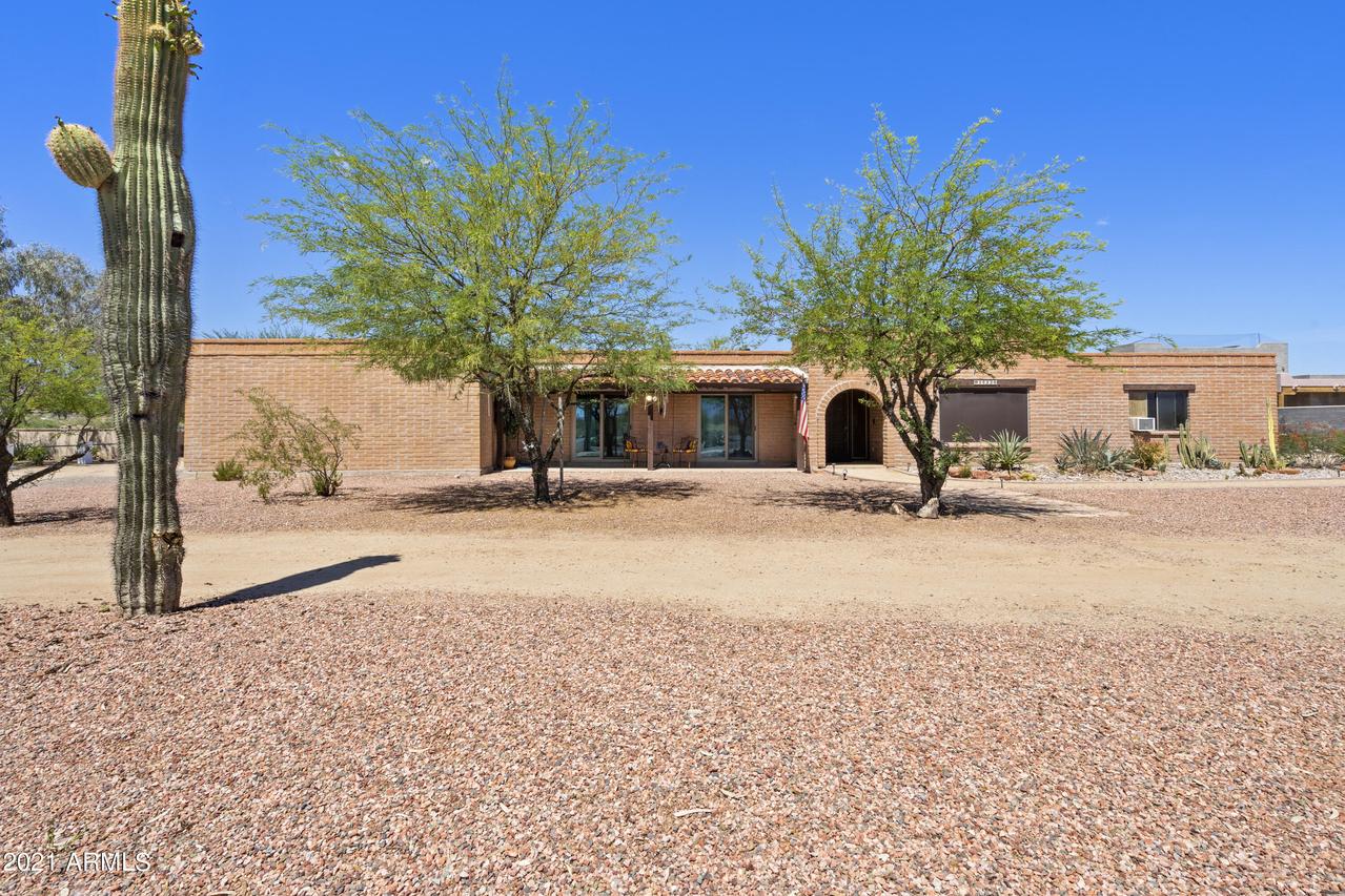 35220 N 16th St., Phoenix, AZ 85086