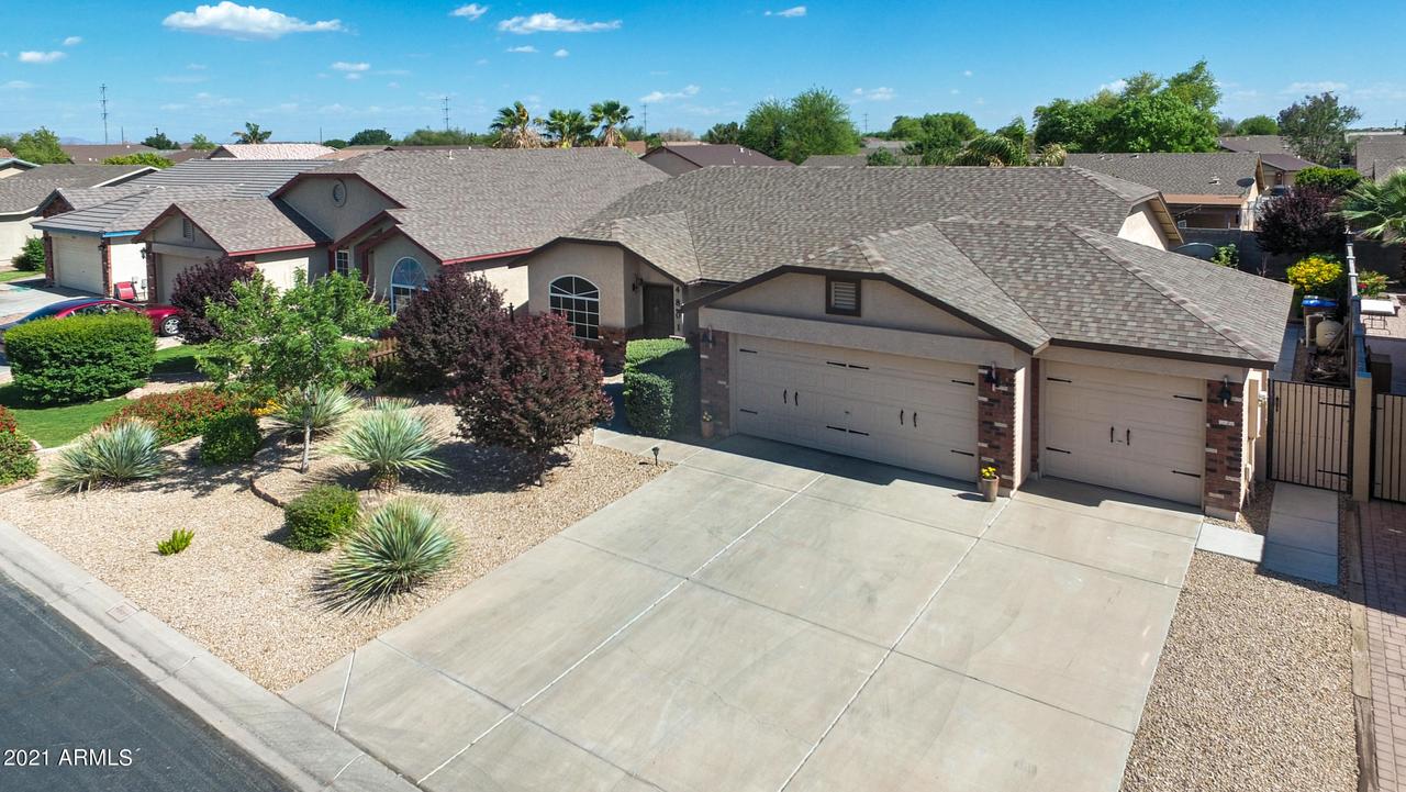 4801 E Magnus Dr., San Tan Valley, AZ 85140