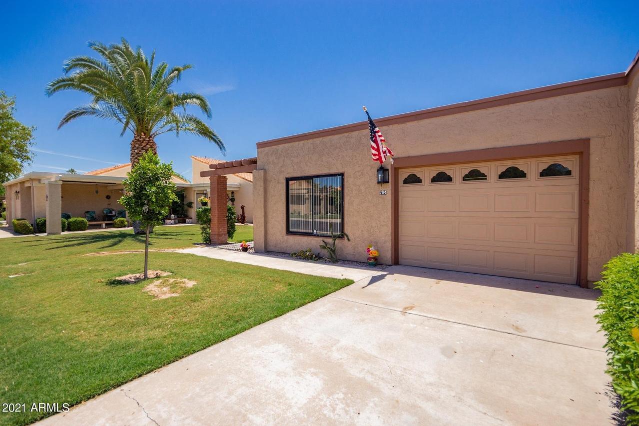294 Leisure World, Mesa, AZ 85206