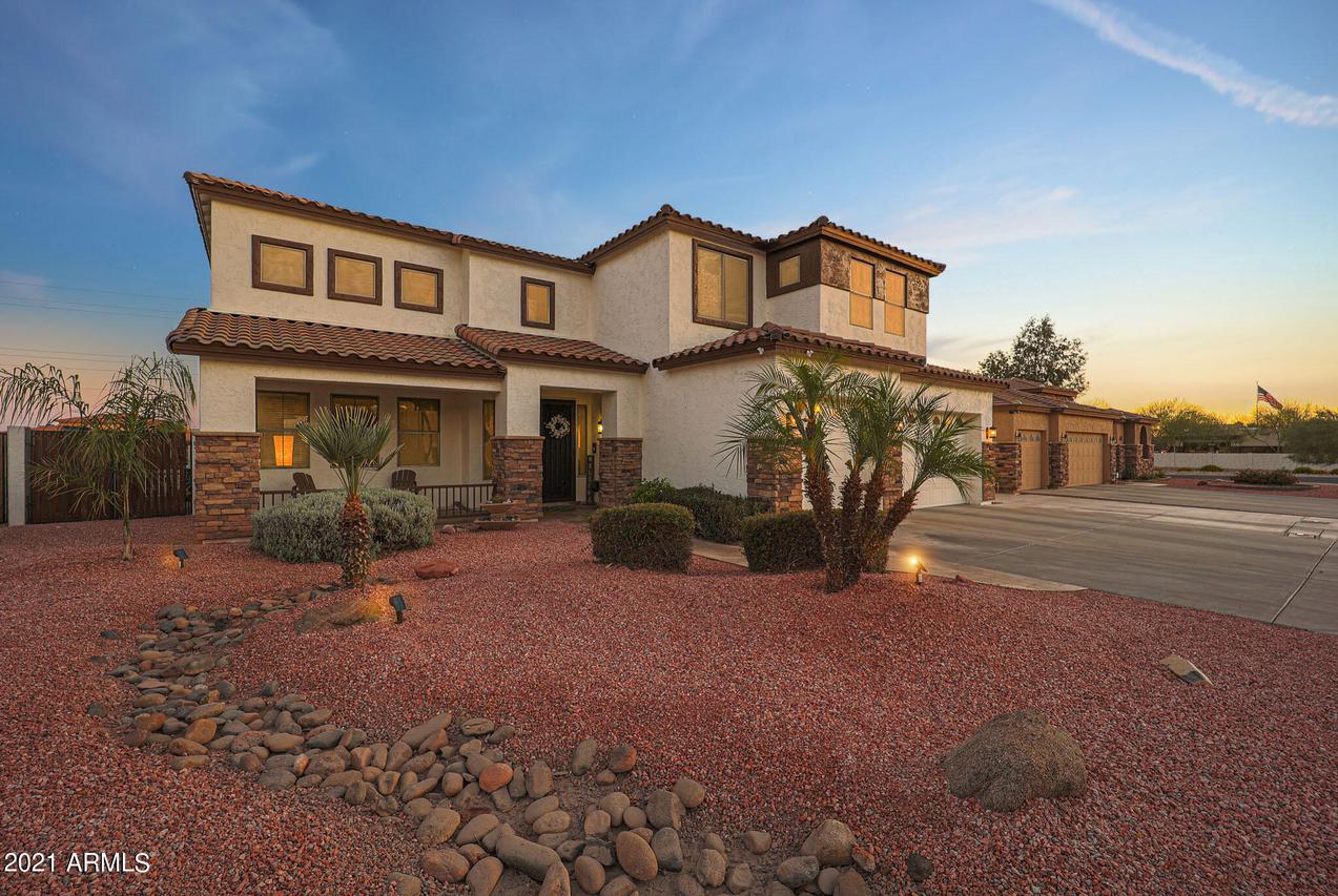 8223 W Wethersfield Rd., Peoria, AZ 85381
