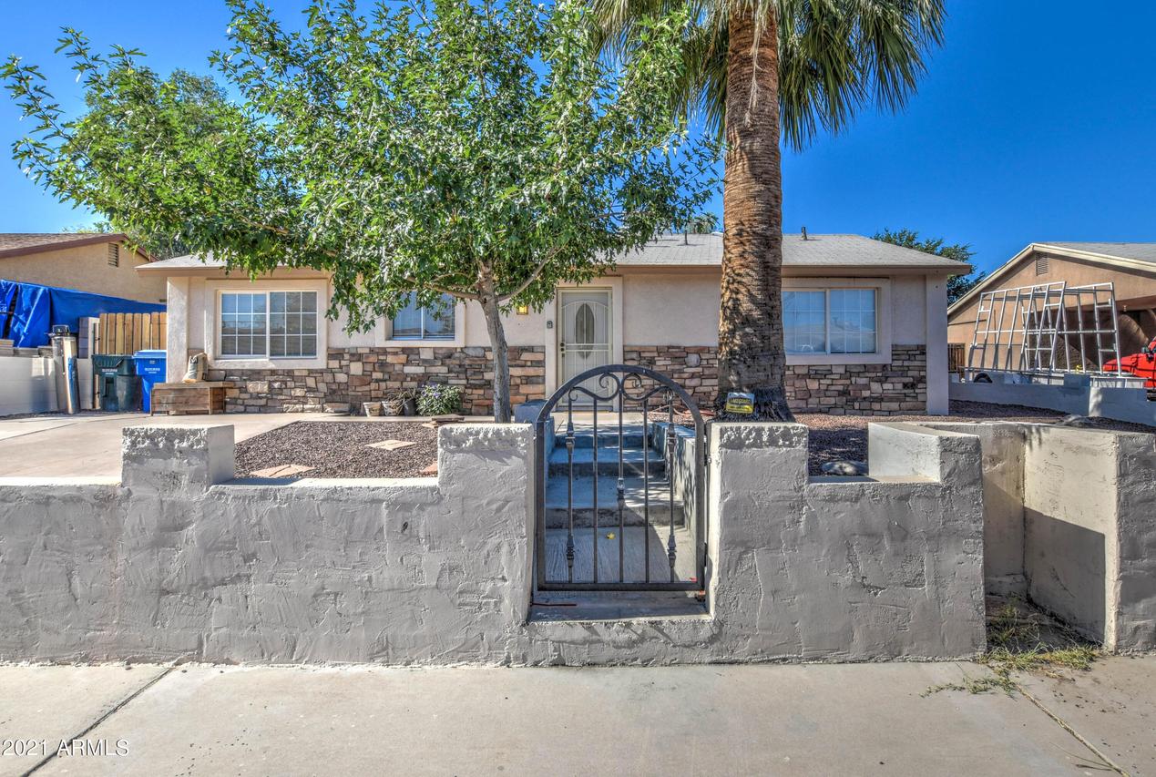 8521 W Piccadilly Rd., Phoenix, AZ 85037