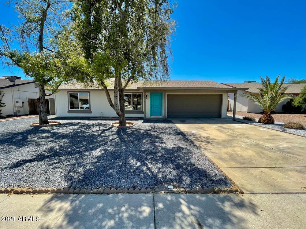 9632 N 68th Ln., Peoria, AZ 85345