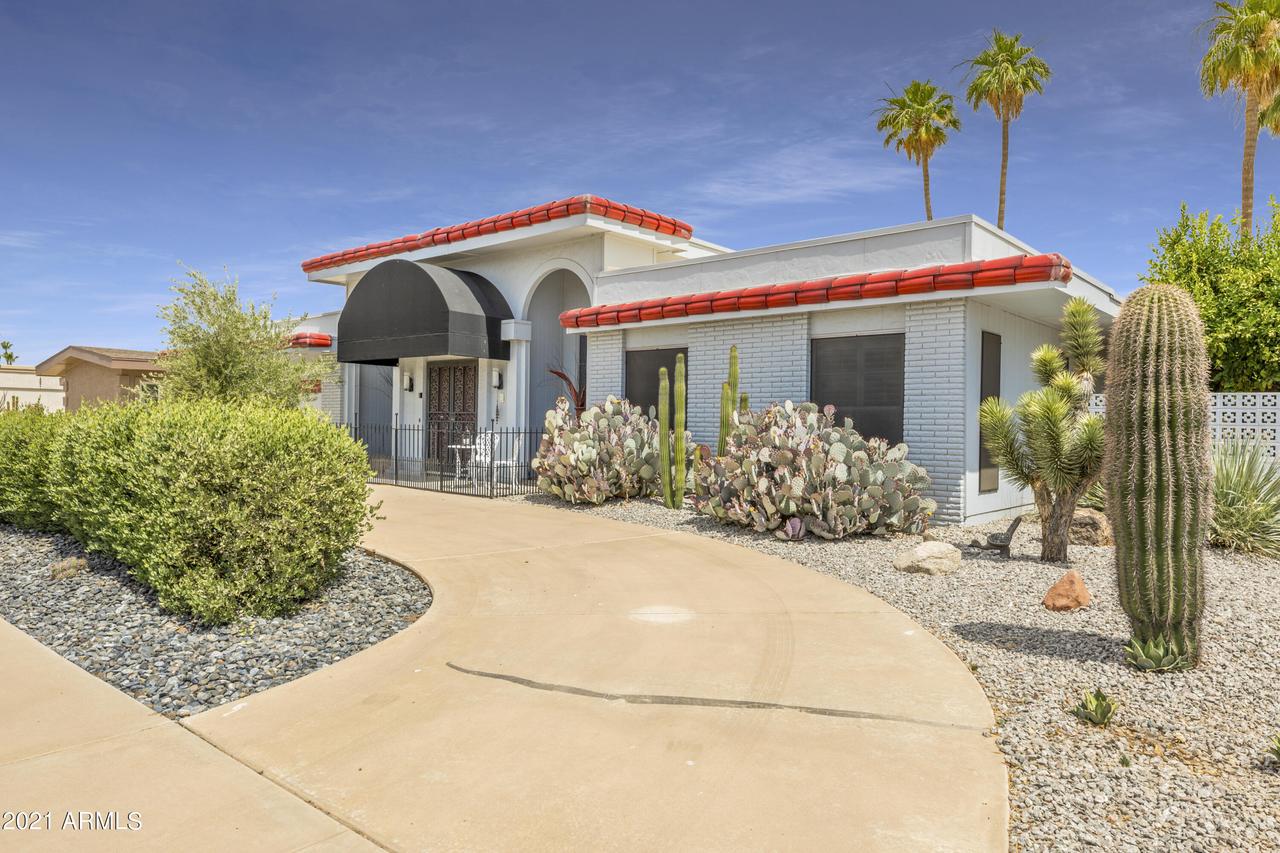 10626 W Mimosa Dr., Sun City, AZ 85373