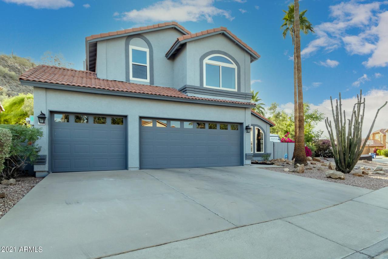 1925 E Behrend Dr., Phoenix, AZ 85024