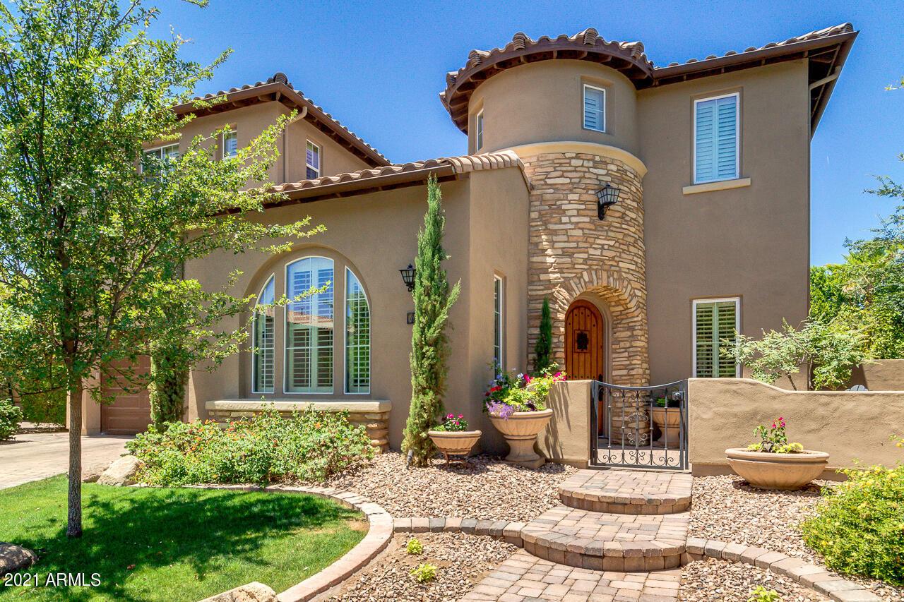 4420 S Pecan Dr., Chandler, AZ 85248
