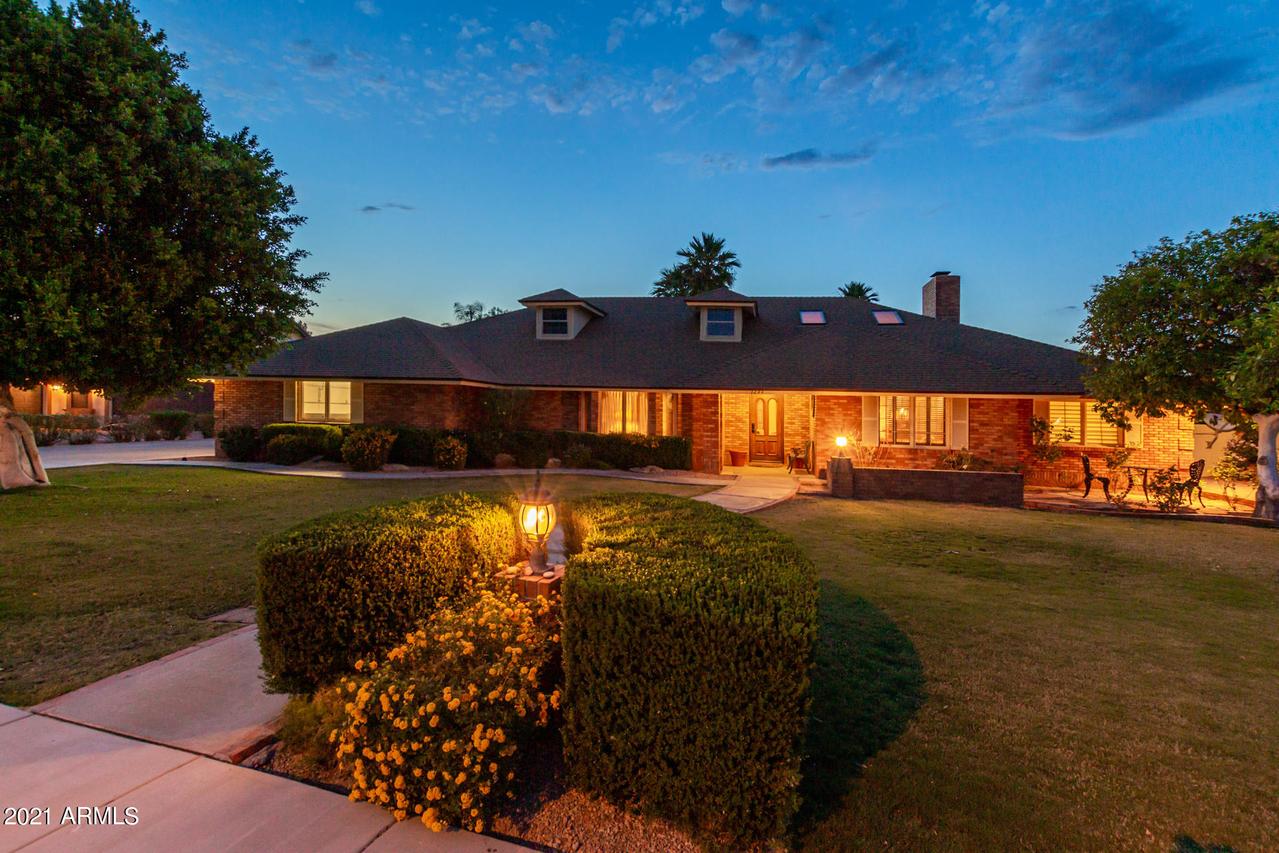 3244 E Fountain St., Mesa, AZ 85213