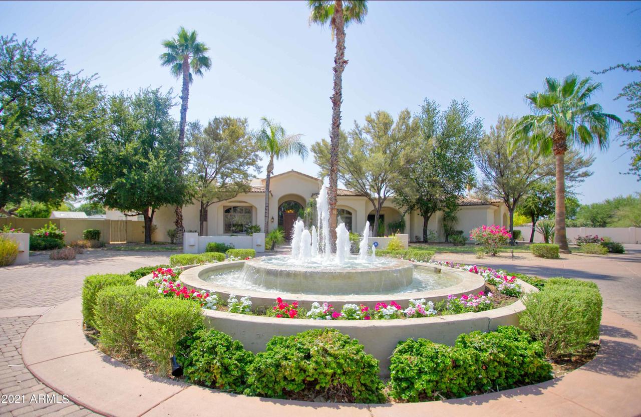 9215 N Invergordon Rd., Paradise Valley, AZ 85253