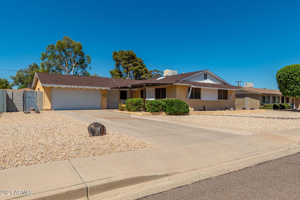 2902 E Desert Cove Ave., Phoenix, AZ 85028