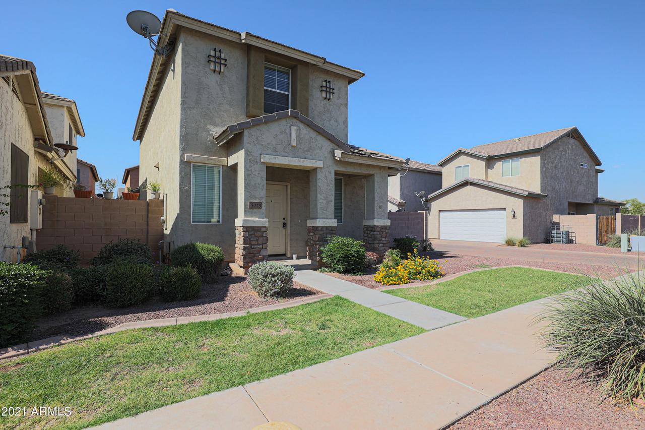 5223 W Warner St., Phoenix, AZ 85043