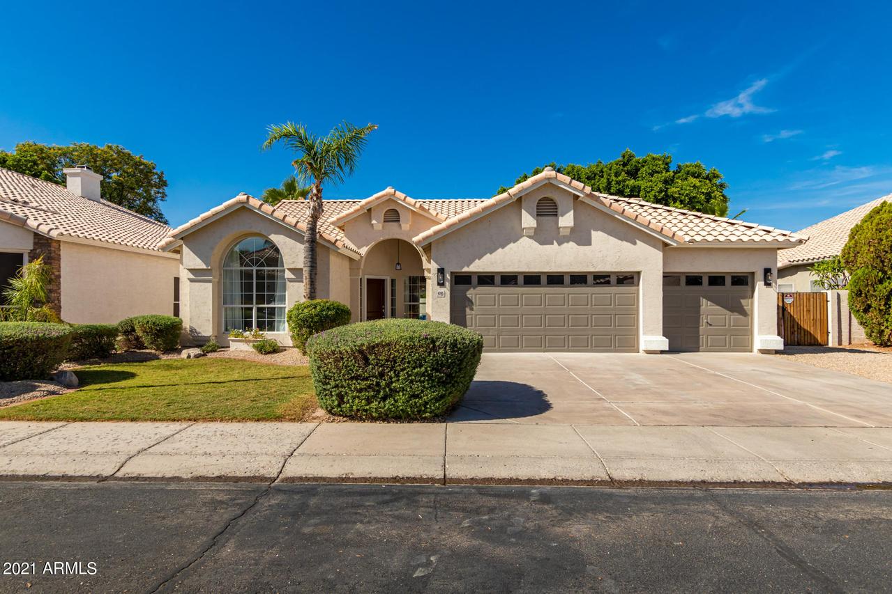 6245 W Rose Garden Ln., Glendale, AZ 85308