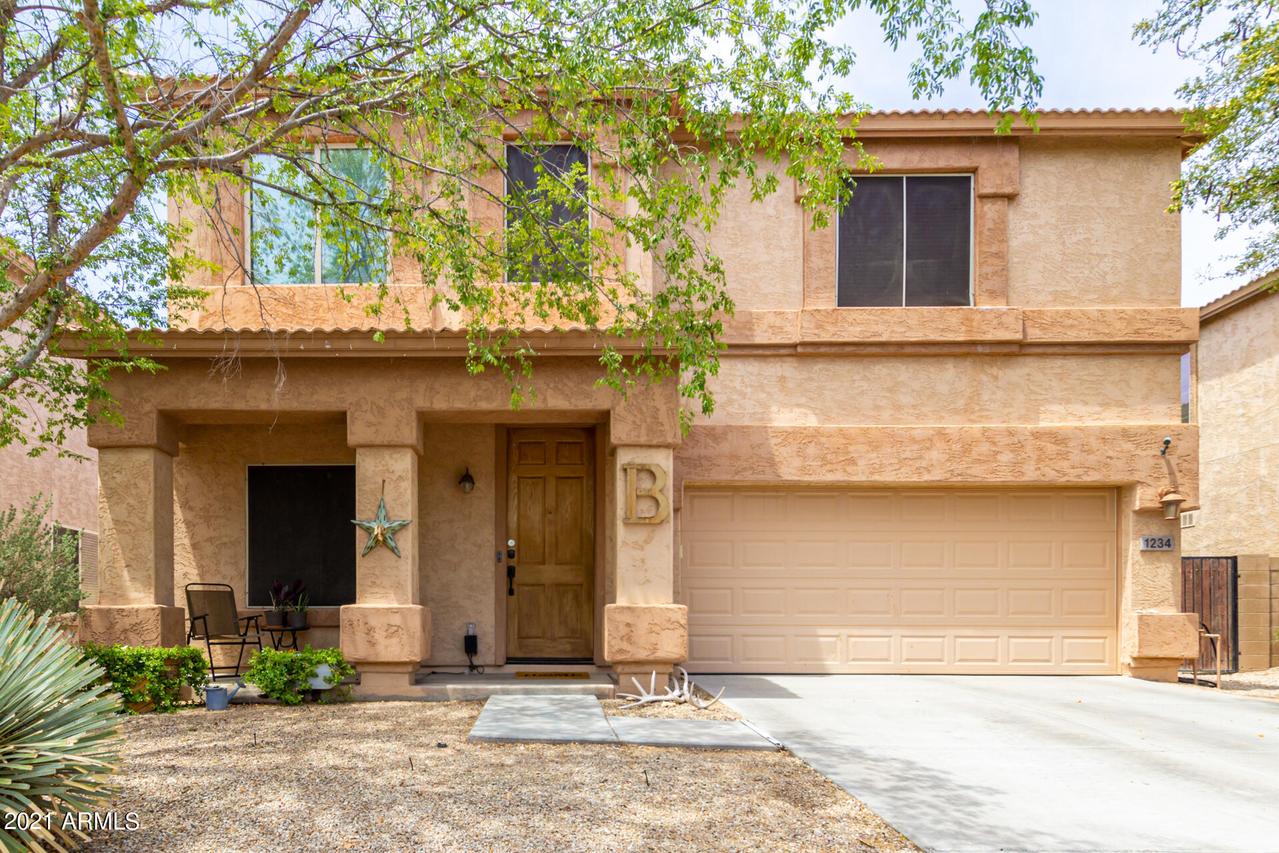 1234 E Canyon Tr., San Tan Valley, AZ 85143