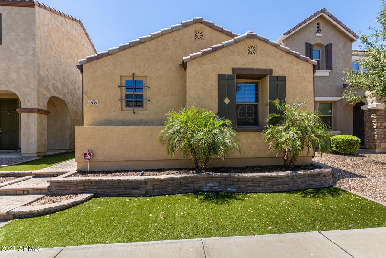 8955 W Northview Ave., Glendale, AZ 85305