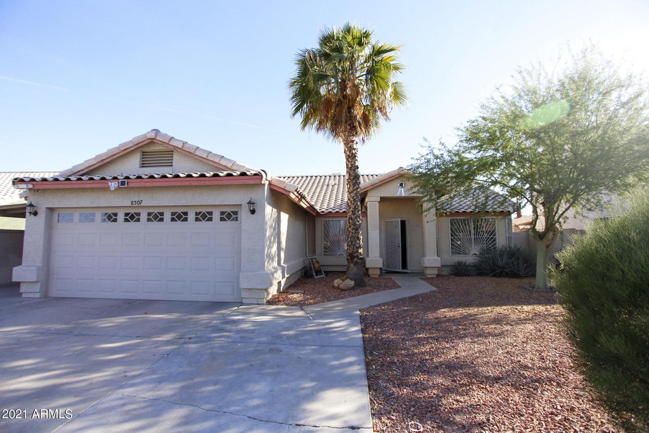 8507 W Palm Ln., Phoenix, AZ 85037