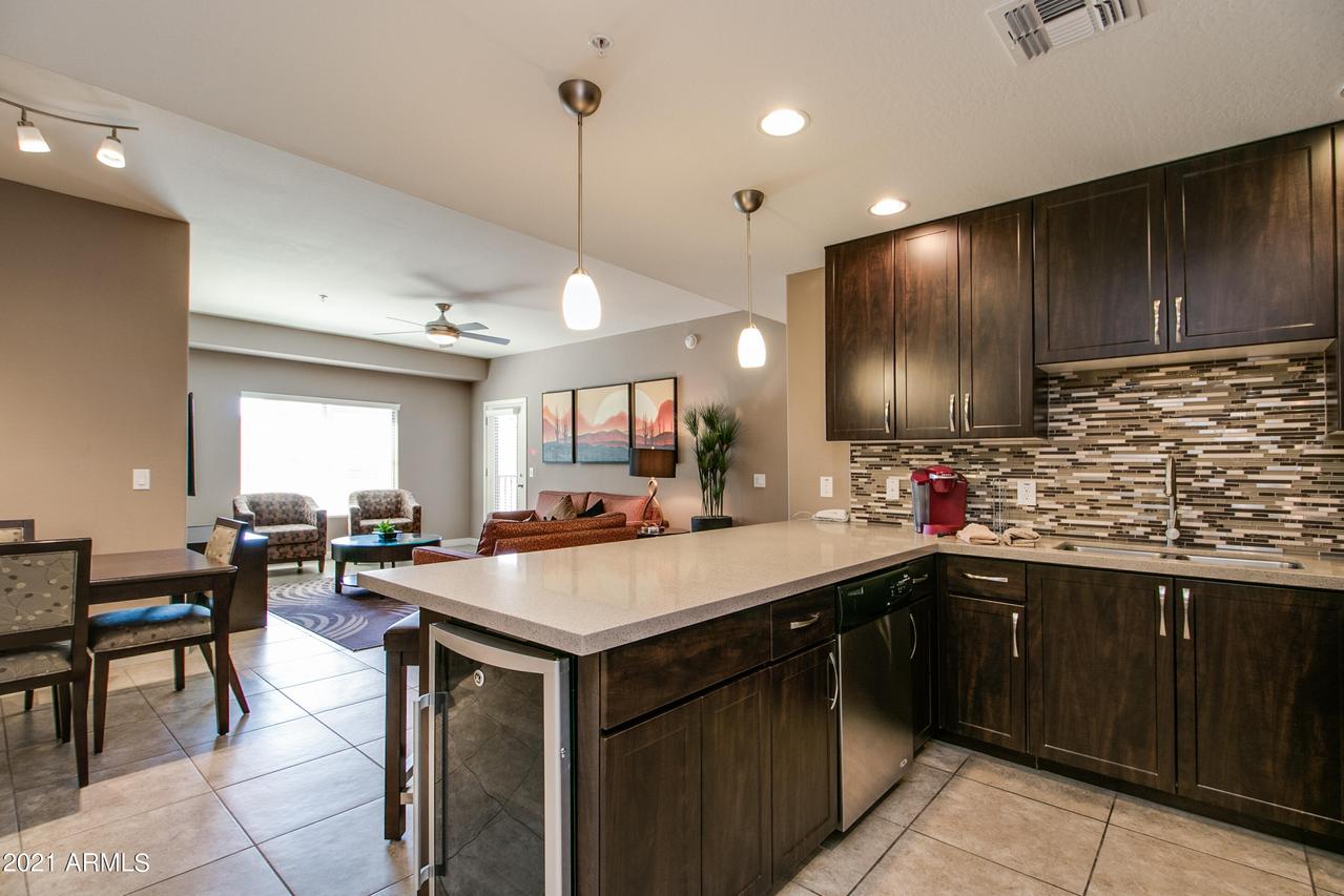 5450 E Deer Valley Dr. #4182, Phoenix, AZ 85054