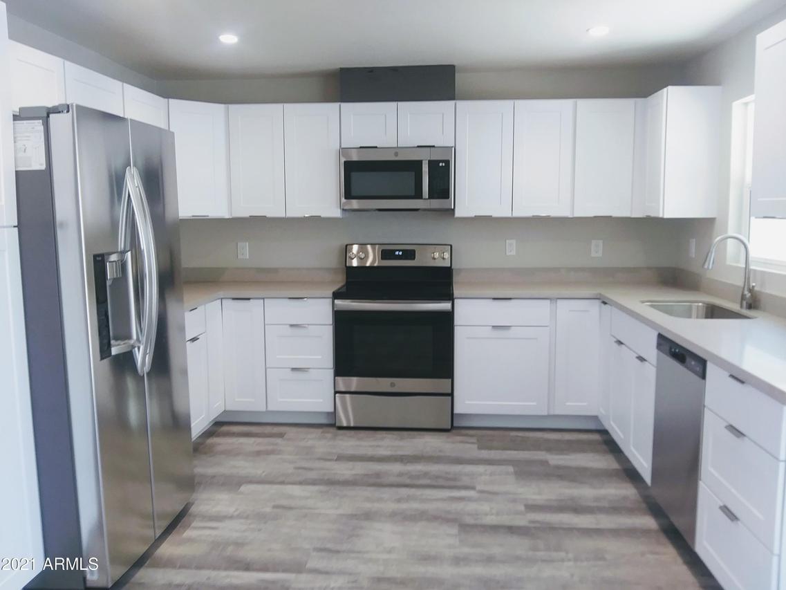 3501 E Evans Dr., Phoenix, AZ 85032