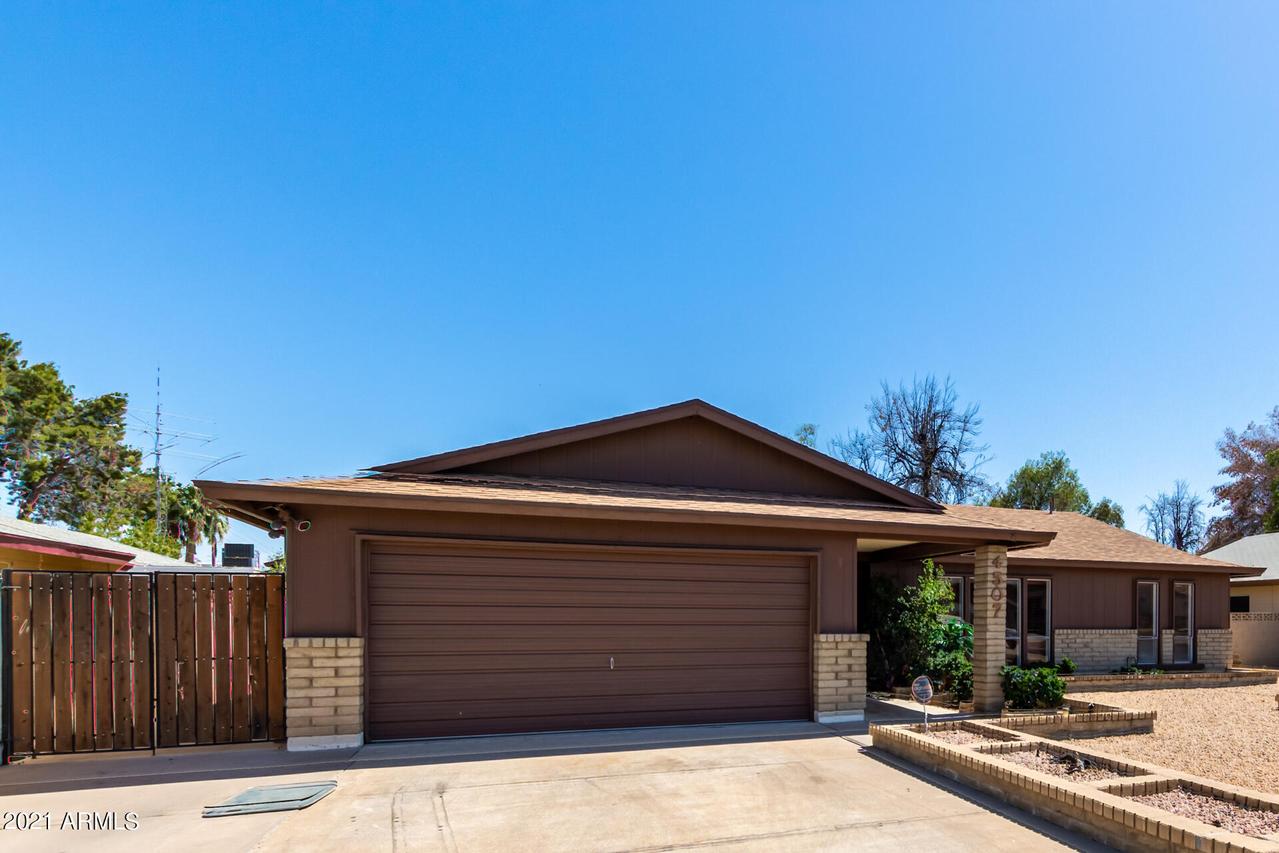 4507 W Gardenia Ave., Glendale, AZ 85301