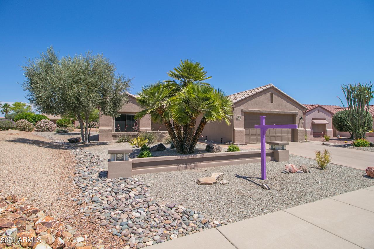 16254 W Hearthstone Dr., Surprise, AZ 85374