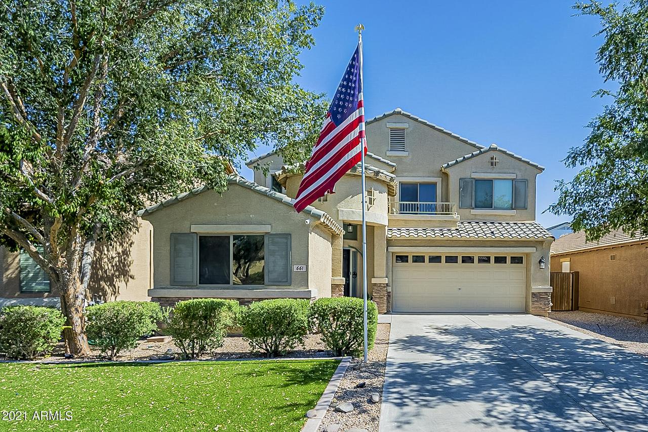 661 E Leslie Ave., San Tan Valley, AZ 85140