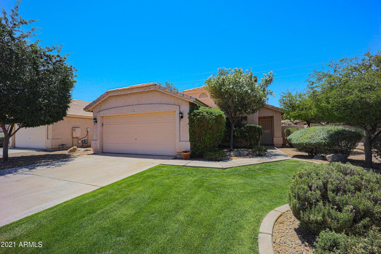 1794 S Saddle St., Gilbert, AZ 85233