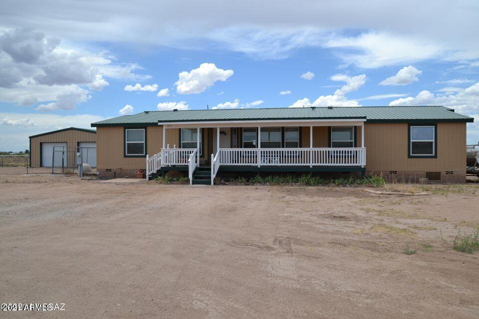 4233 W Gleeson Rd., Elfrida, AZ 85610