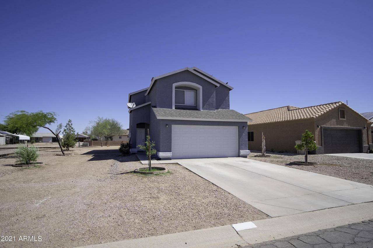 9530 W Pineveta Dr., Arizona City, AZ 85223