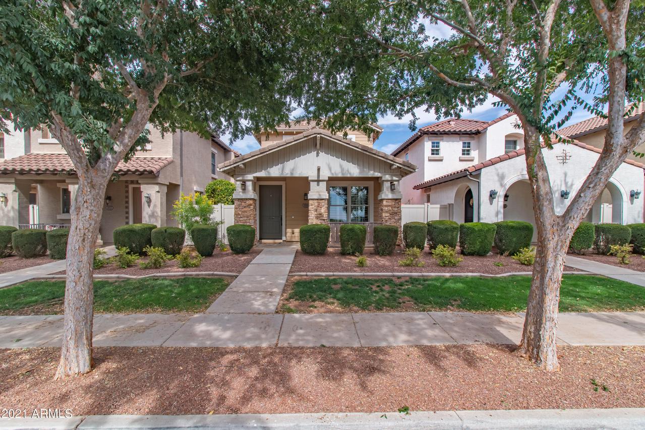 1076 S Nancy Ln., Gilbert, AZ 85296