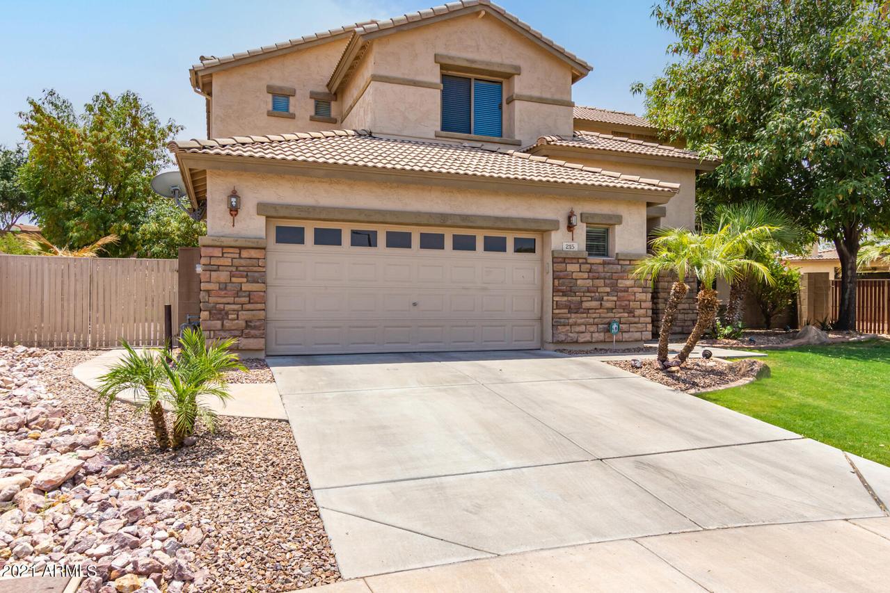 215 E Hillside St., Mesa, AZ 85201