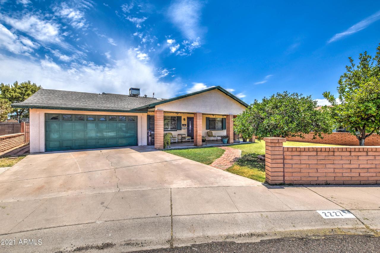 2227 N 57th Dr., Phoenix, AZ 85035