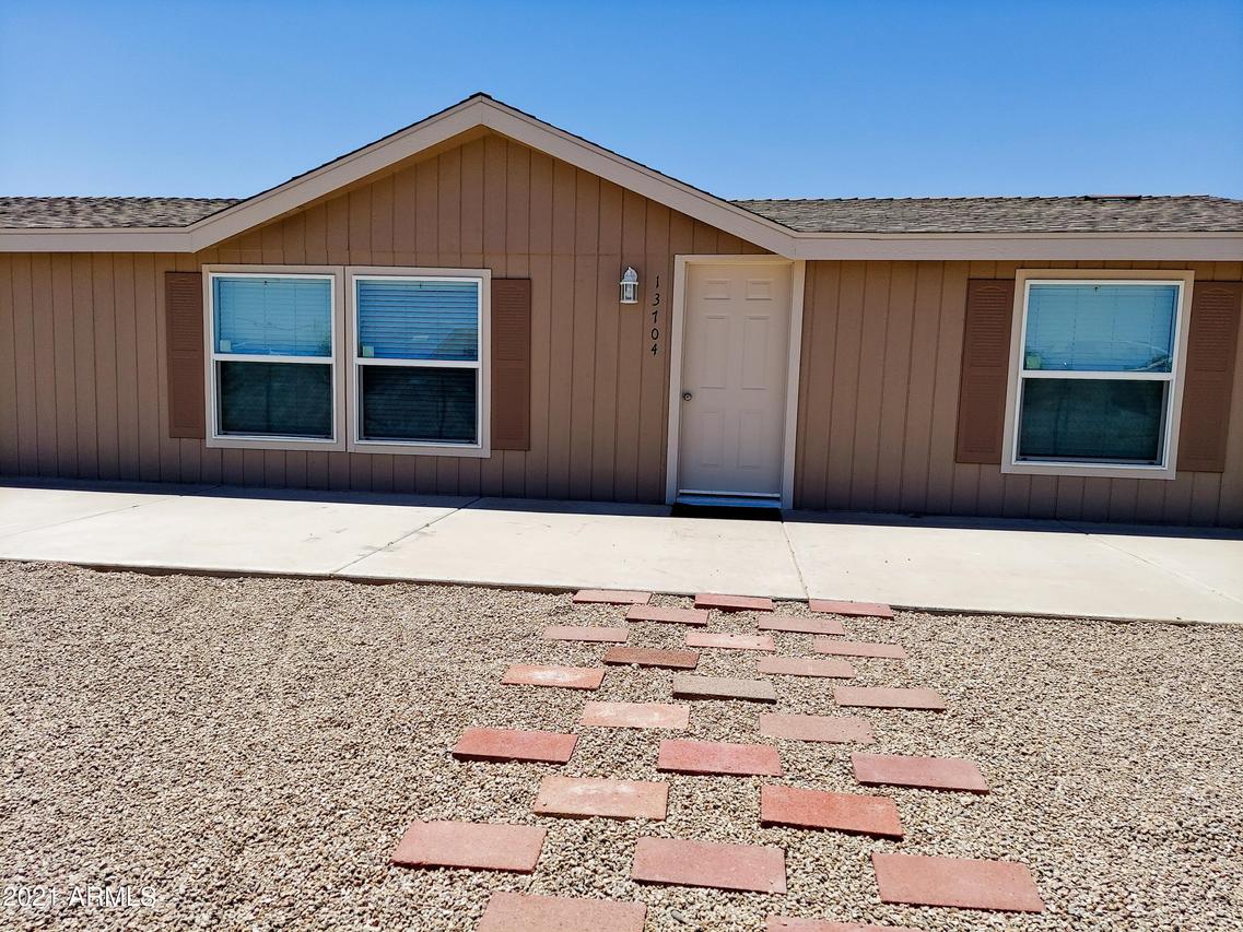13704 S 209th Ave., Buckeye, AZ 85326