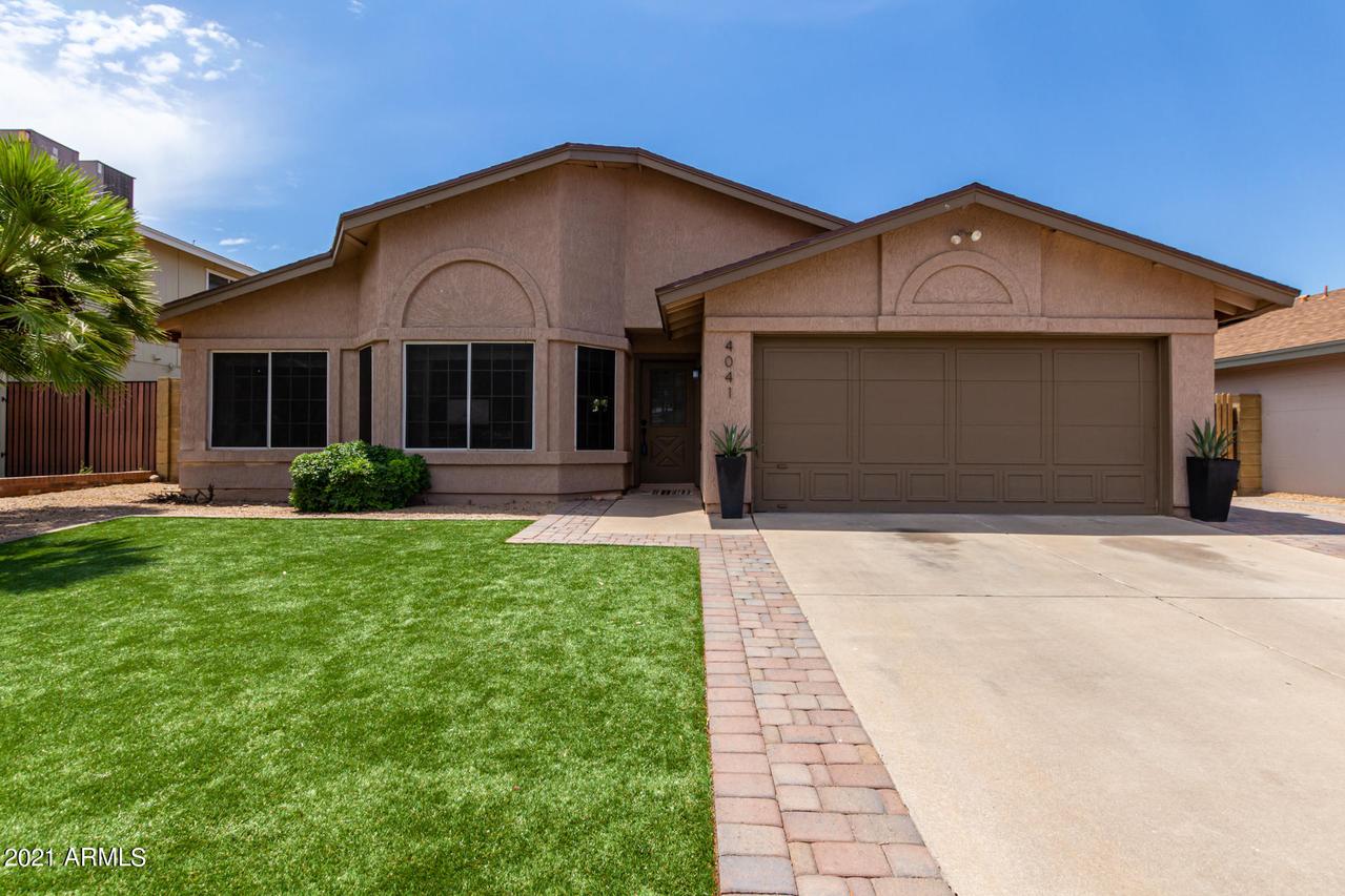 4041 W Cielo Grande Rd., Glendale, AZ 85310