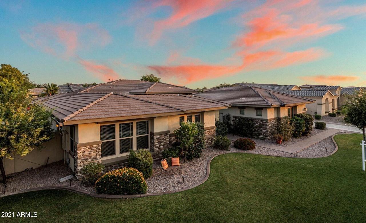 3095 E Blackhawk Dr., Gilbert, AZ 85298