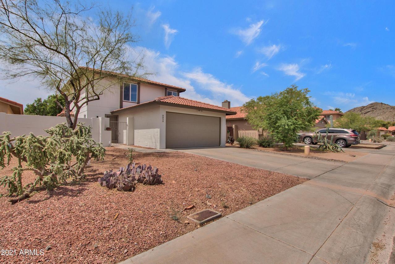 4353 E Corral Rd., Phoenix, AZ 85044