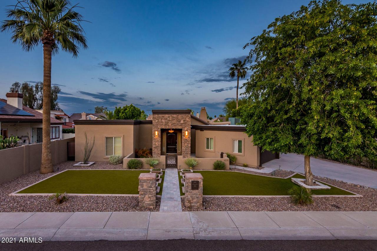 14215 N 30th St., Phoenix, AZ 85032