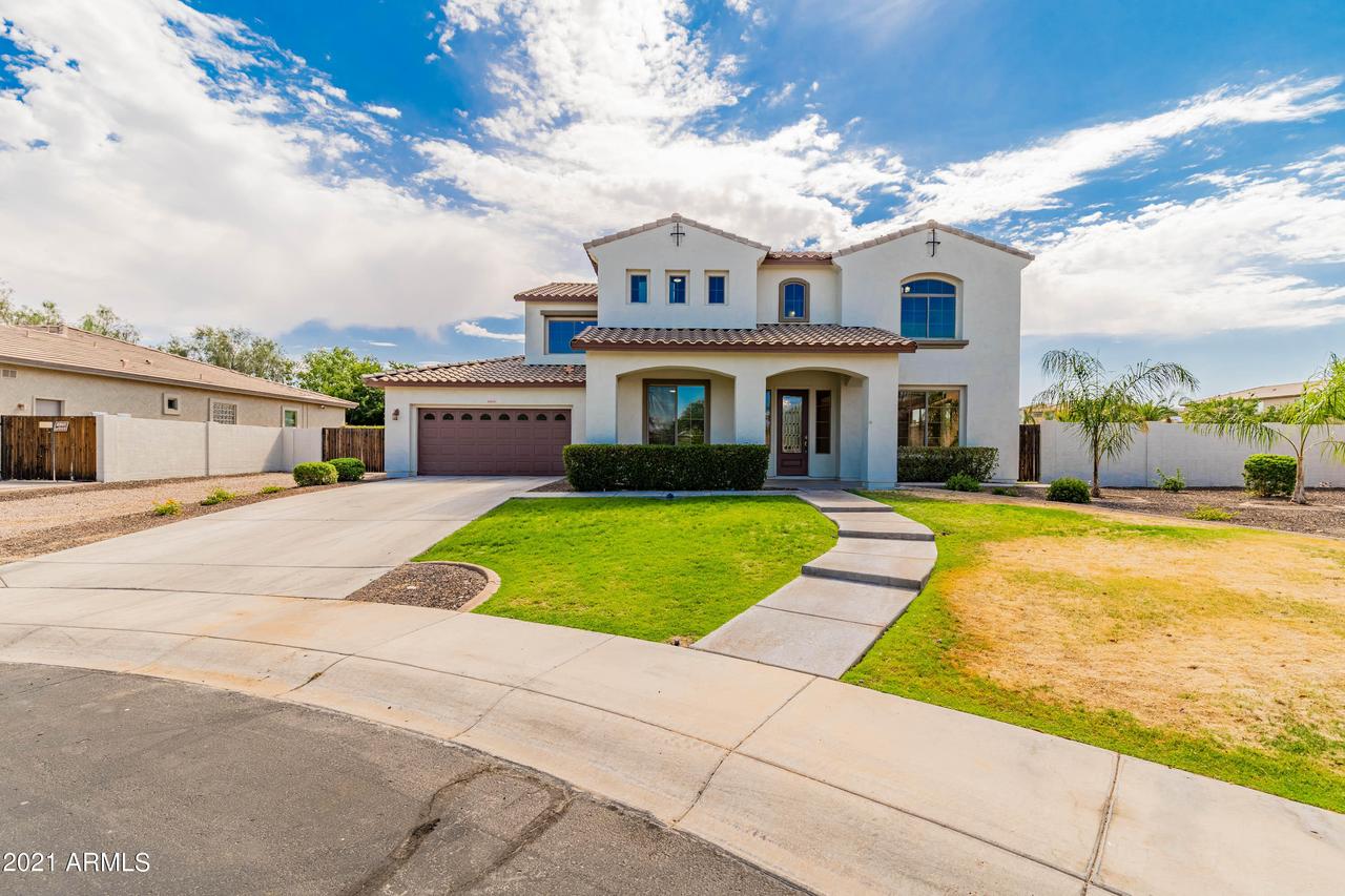 14924 N 183rd Dr., Surprise, AZ 85388