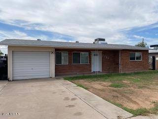 2201 W Lupine Ave., Phoenix, AZ 85029