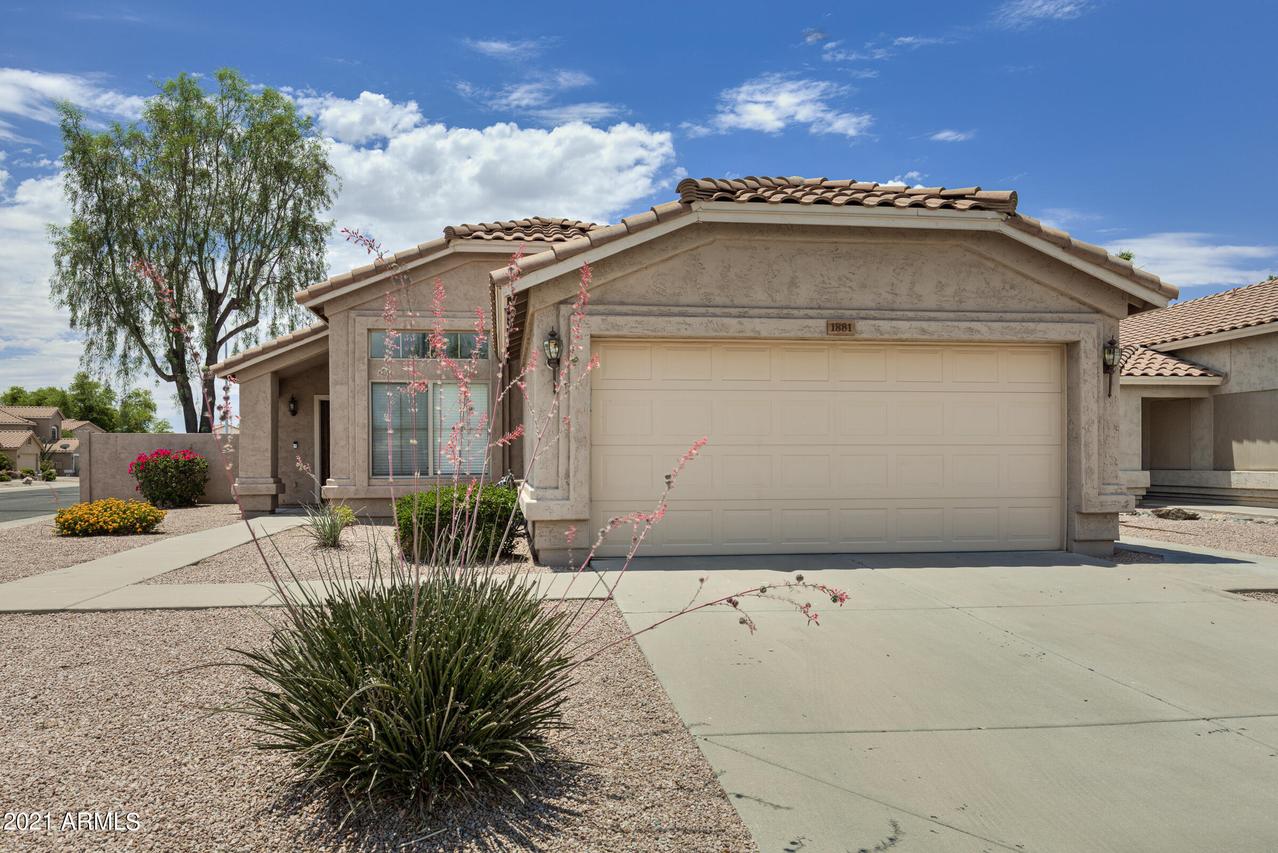 1881 W Oriole Way, Chandler, AZ 85286