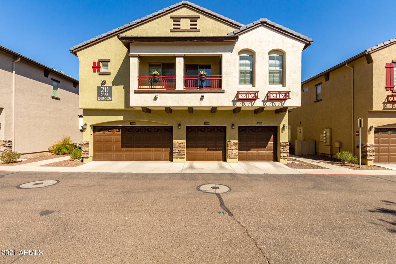 2725 E Mine Creek Rd. #2038, Phoenix, AZ 85024