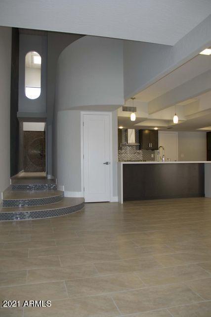 33 W Missouri Ave. #20, Phoenix, AZ 85013