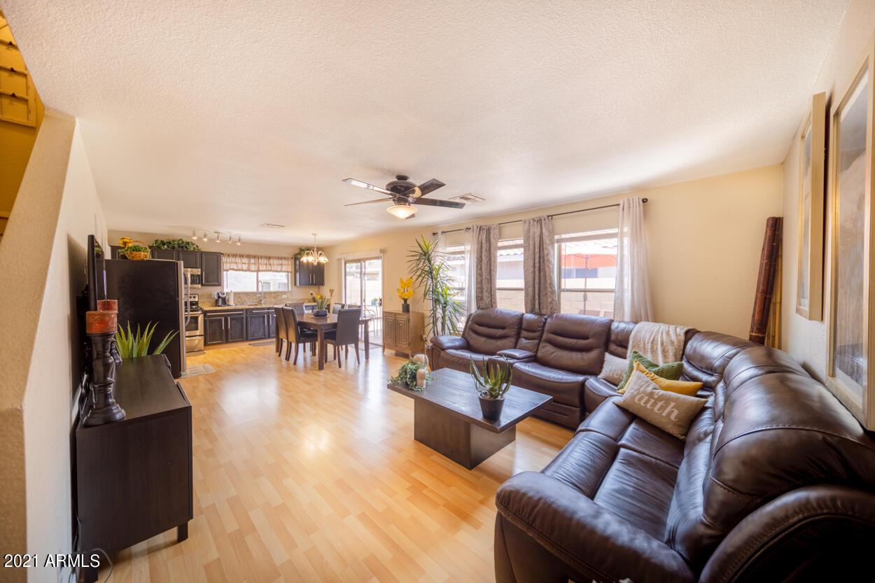 650 E Woodsman Pl., Chandler, AZ 85286