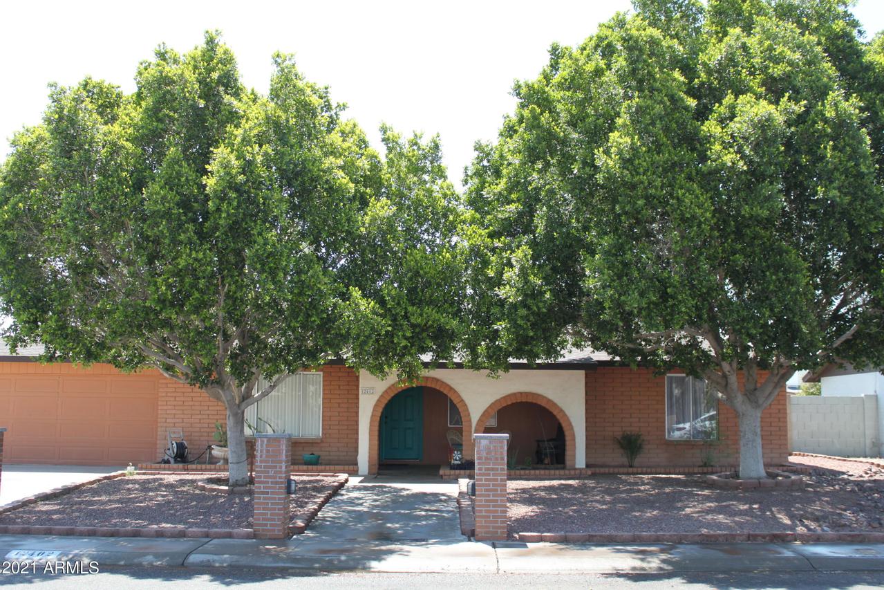 12402 N 49th Ave., Glendale, AZ 85304