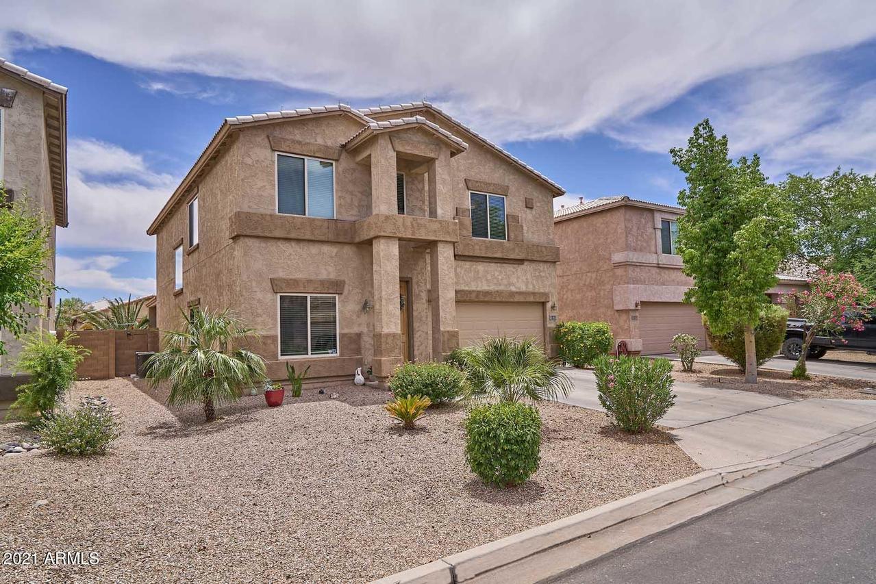 1231 E Canyon Tr., San Tan Valley, AZ 85143
