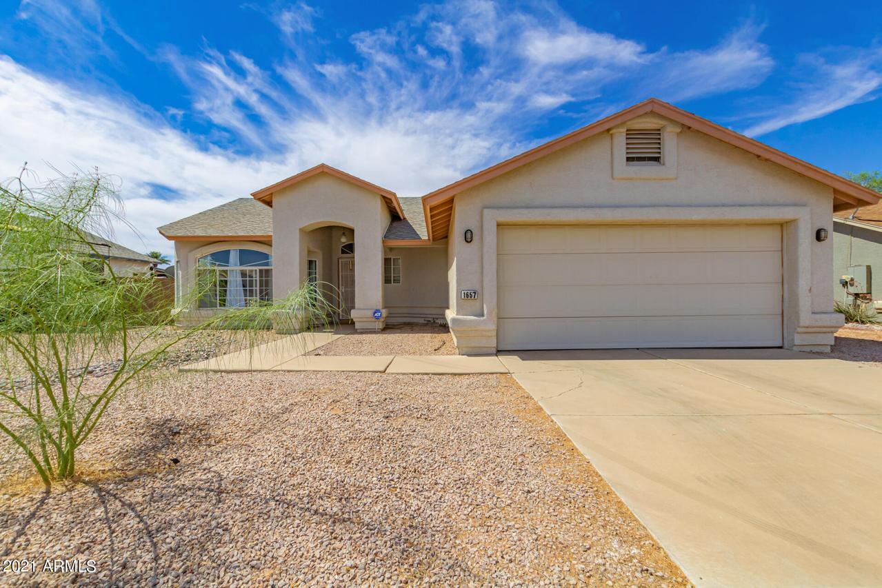 1657 E Krystal St., Casa Grande, AZ 85122