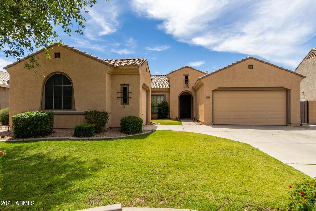 4282 S Summit St., Gilbert, AZ 85297