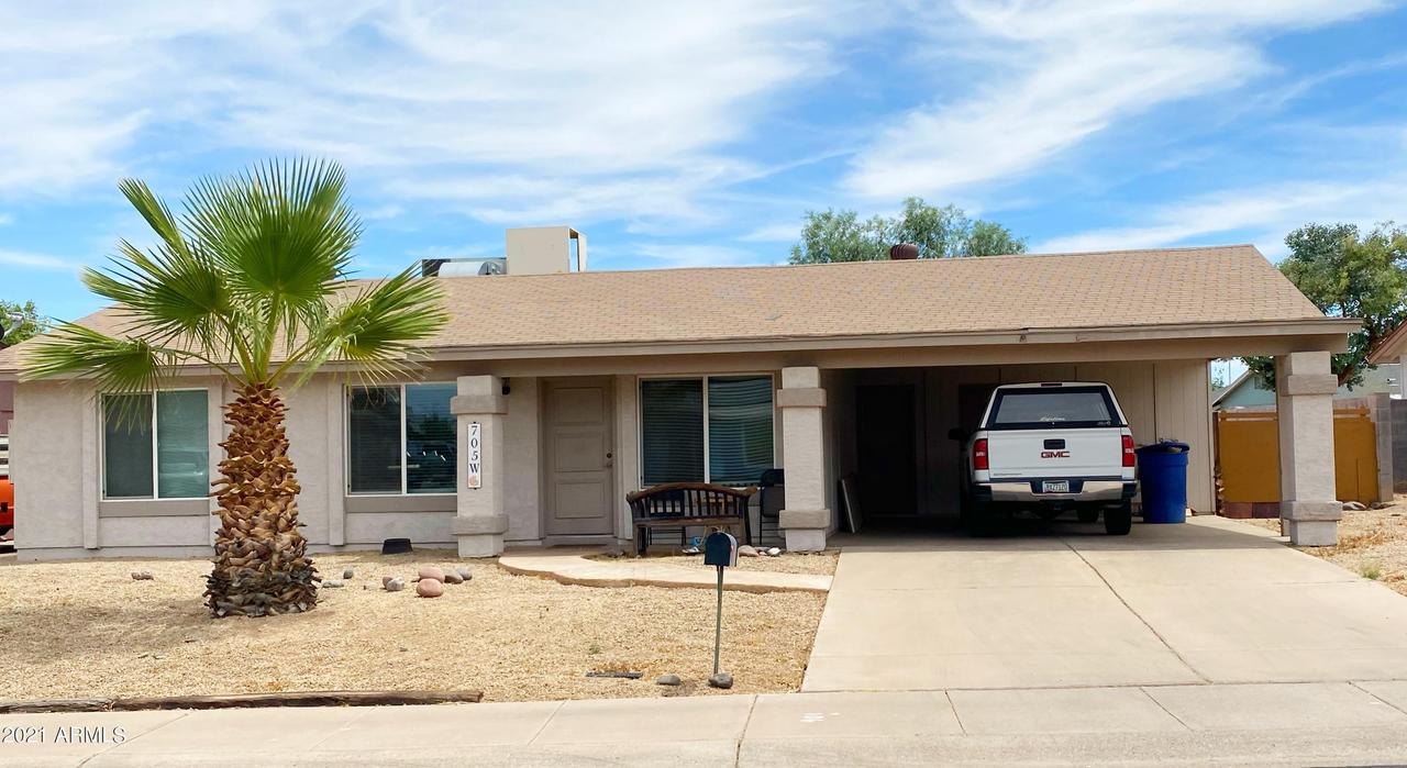 705 W Magdalena Dr., Tempe, AZ 85283