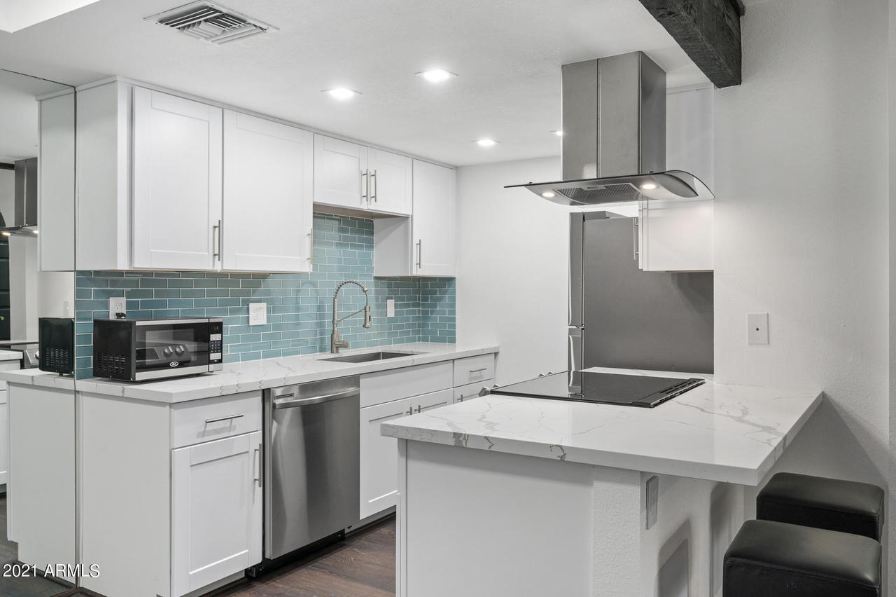 7557 N Dreamy Draw Dr. #223, Phoenix, AZ 85020