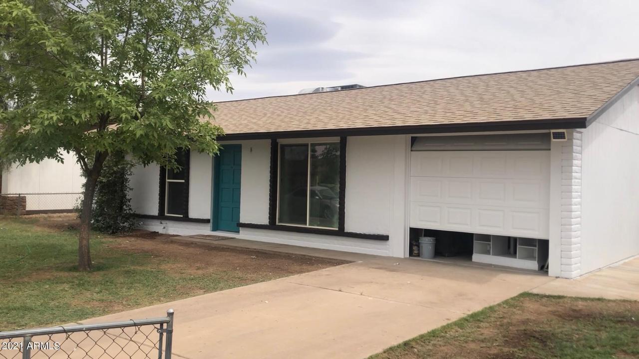 8827 W Heatherbrae Dr., Phoenix, AZ 85037