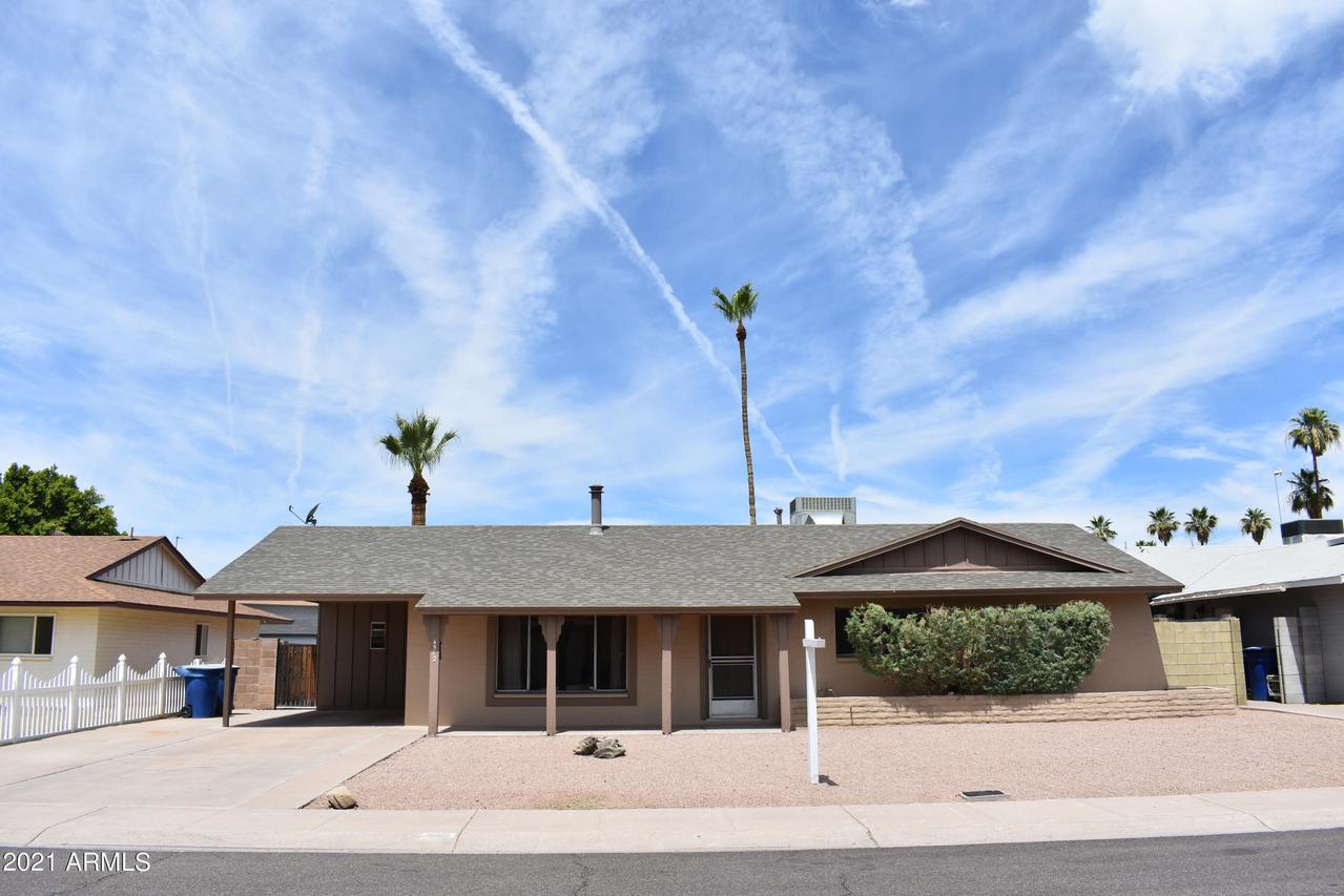 4512 S Willow Dr., Tempe, AZ 85282