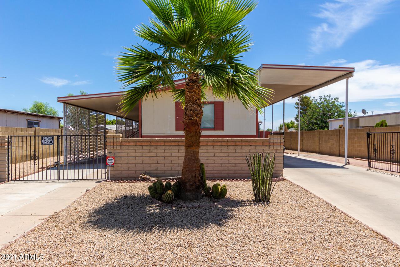 16633 N Queen Esther Dr., Surprise, AZ 85378